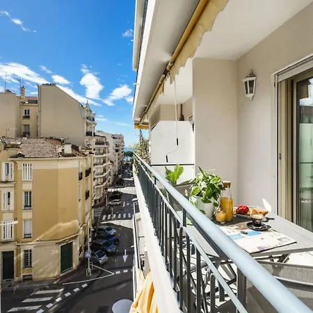 公寓 Centre De Cannes, 2p Moderne Avec Terrasse - Centre De Cannes, 2p Moderne Avec Terrasse Mae-2133 *